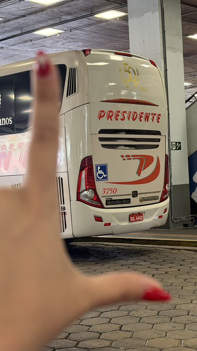 ptensa's tweet photo. começando minha peregrinação pra votar em Lula ❤️ https://t.co/W39VTpp6UW