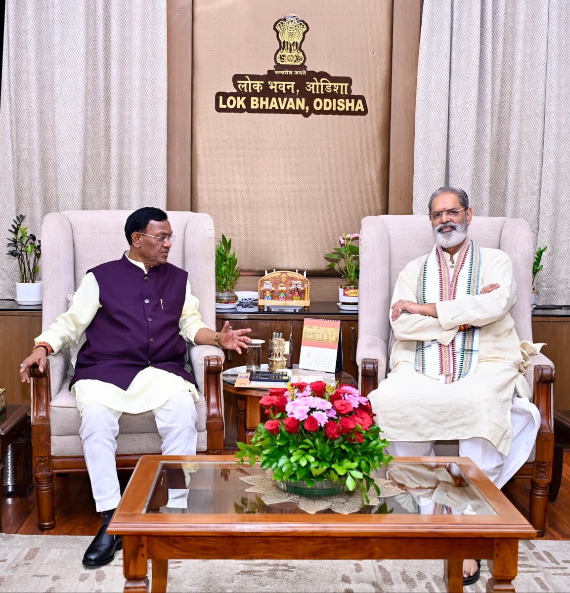 BrajmohanRamIN's tweet photo. Shri @KVSinghDeo1, Hon’ble Deputy CM, Odisha called on me at Lok Bhavan today. 

We interacted about various aspects of Odisha’s future in the field of sustainable energy with focus on state’s power infrastructure to promote renewable energy. https://t.co/Ga4vZZCqpb