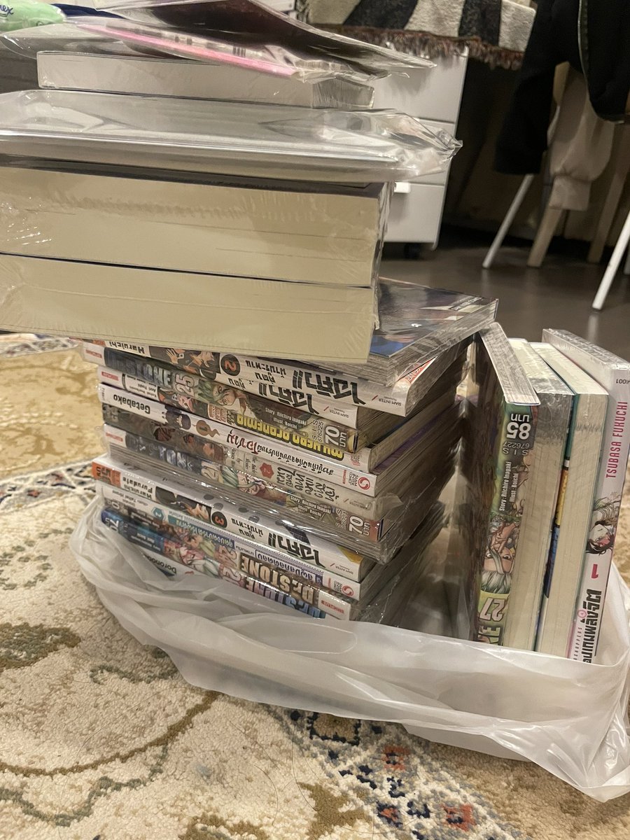kawpadgai's tweet photo. ไม่ซื้อดูอย่างเดียว = 

#งานหนังสือ #งานหนังสือ2569 #มหกรรมหนังสือระดับชาติครั้งที่31 #BookFairTH https://t.co/I5QmLMzn2x