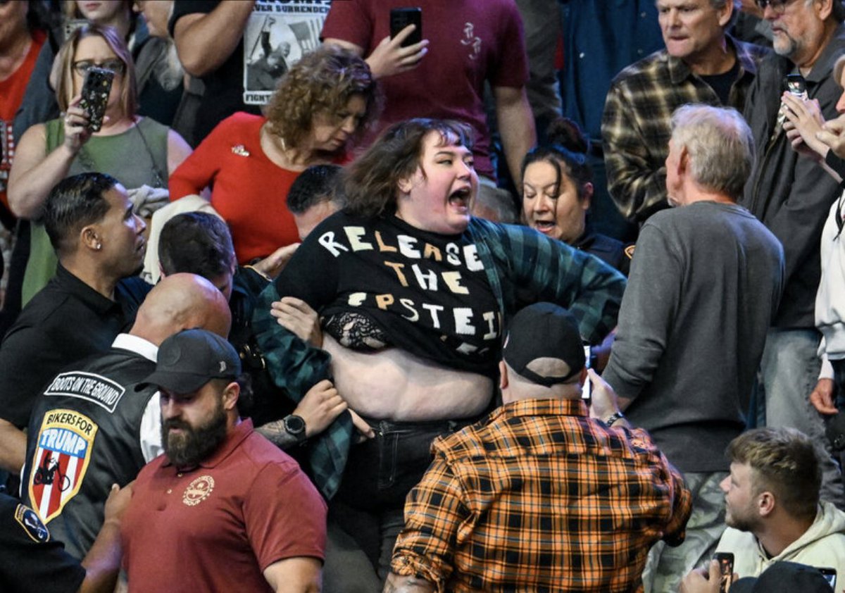 mjcontrera's tweet photo. She was tackled, held down and punched as the president of the United States called her “scum,” “low-class,” and “a fat guy.” No one has been charged. 

https://t.co/Tfoh6Jowdw https://t.co/z7JEAnoLmn