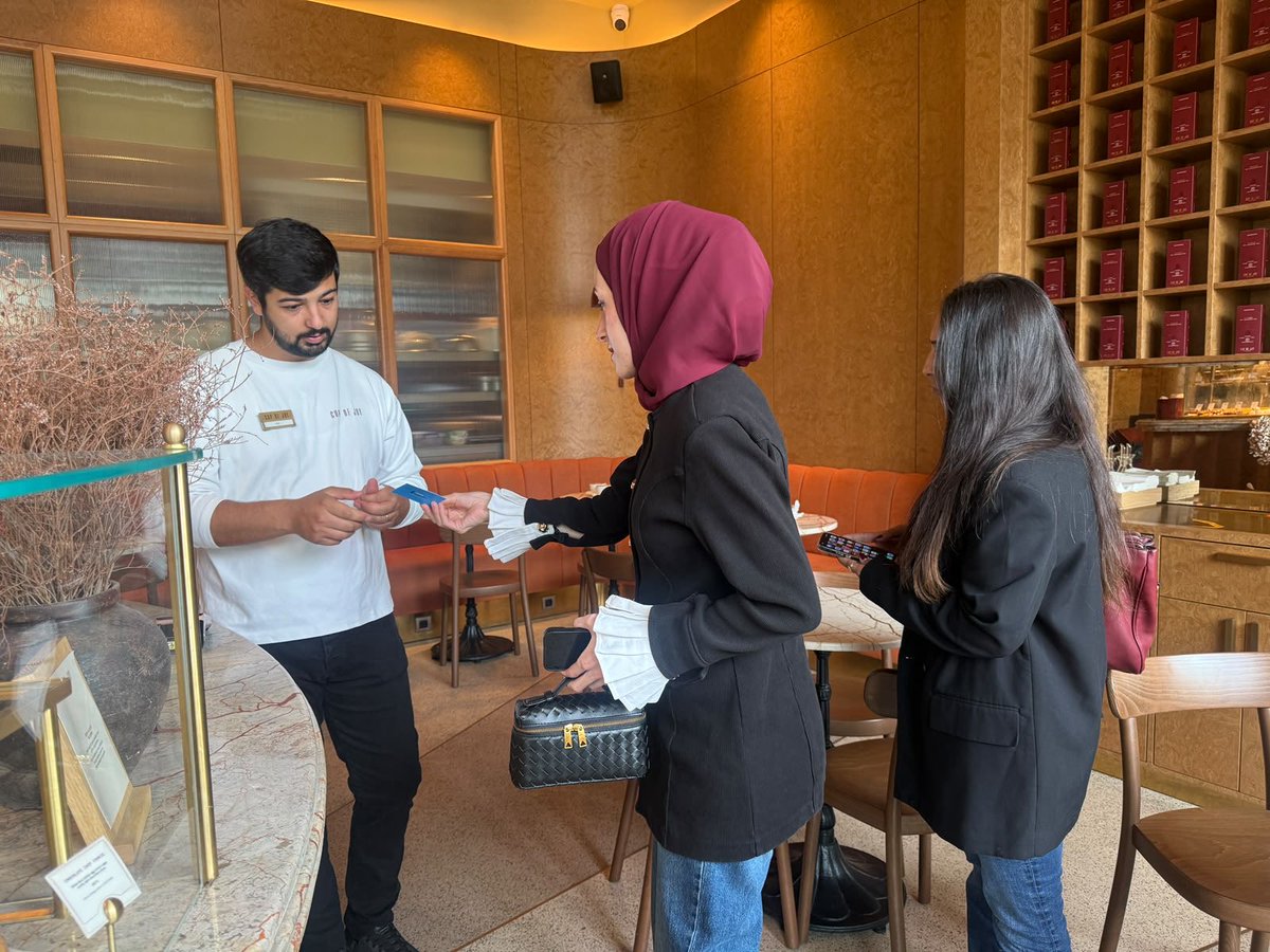 BeyogluBld's tweet photo. Komşularımızın istihdamı için çalışıyoruz. 👨‍🔧

Beyoğlu İstihdam Ofisimiz, “Yerinde İstihdam” ilkesiyle Tersane İstanbul’da faaliyet gösteren firmaları ziyaret ederek personel ihtiyaçlarını tespit etti. https://t.co/8pmMPmhyyD