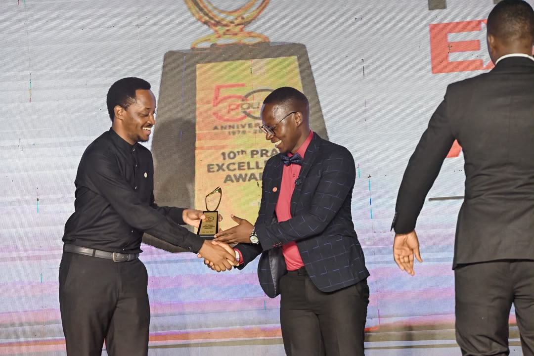 SautiPlus's tweet photo. At #PRAUAt50 in Jinja, our COO @humphrey_kyamba presented the Viral Gold Award to @crown_beverages &amp; @fireworksAdUg and runners-up: @NITAUganda1 &amp; @Node_Group. 

We also produced the official 50th-anniversary documentary 🎬 https://t.co/V4a00CHEHk

#10thPRAUExcellenceAwards https://t.co/kVjYEPeNfh