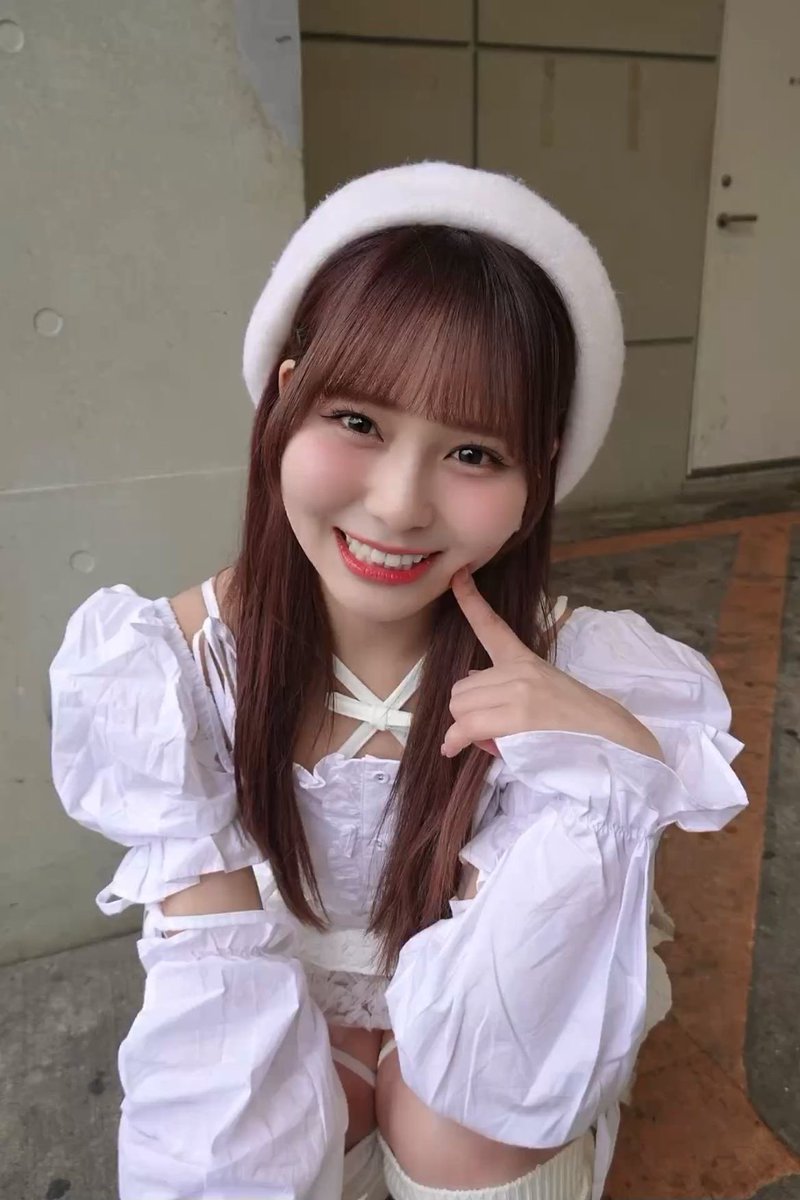 Akarishinshin's tweet photo. 大場花菜ちゃん以上の最強の笑顔をわたしは知らない https://t.co/lyIEstx8N1