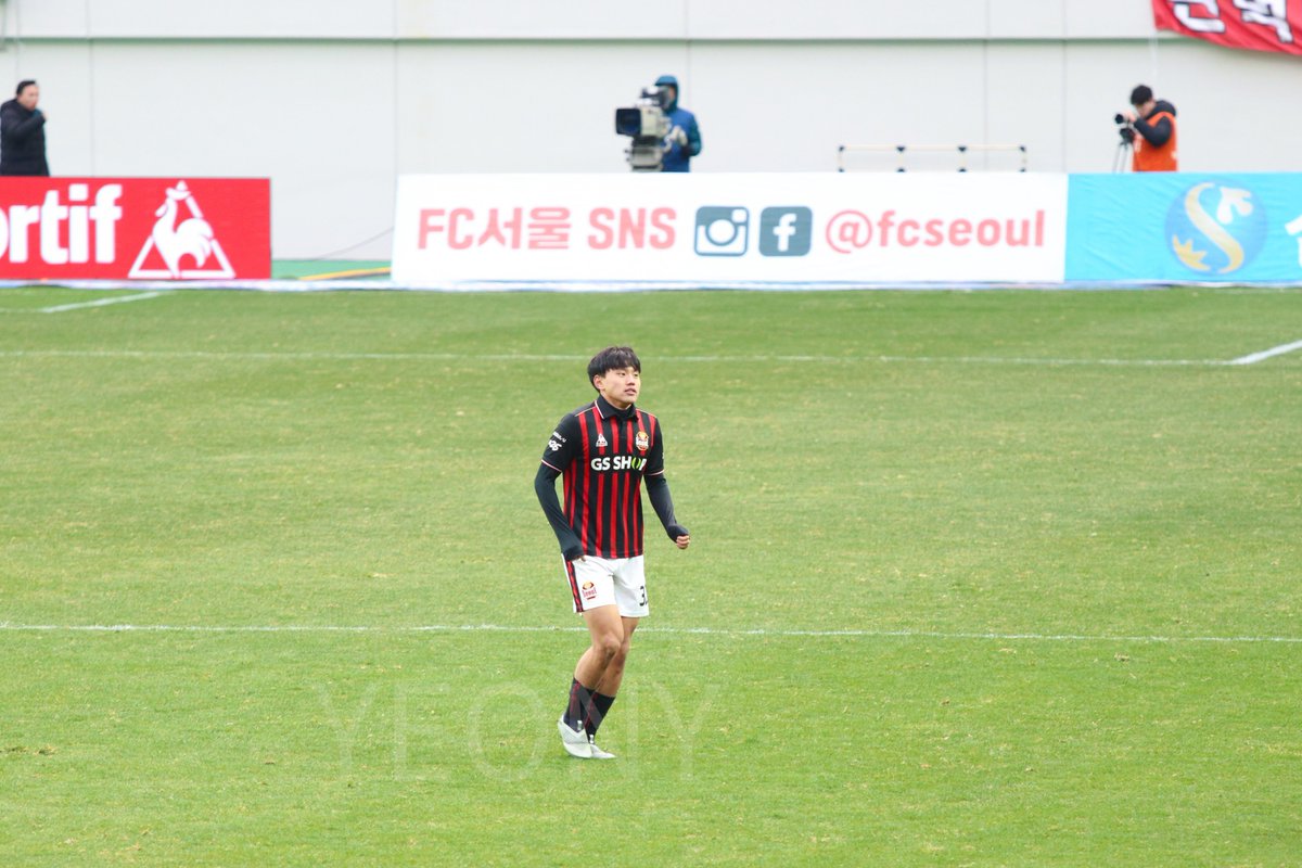 yeony_1611's tweet photo. 막 이 날 생각나고 그럼 https://t.co/ykOUb2EeJr
