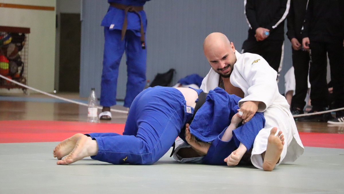 jdguadalentin's tweet photo. 🥋Un total de 82 judocas, 72 hombres y 11 mujeres, han participado hoy en el campeonato de judo  de los Juegos Deportivos del Guadalentín organizado por el club Asociación de amigos del Judo: Judo Lorca y la Federación de Judo de la Región de Murcia. https://t.co/MLT5du3d4V https://t.co/BtO8oUeKPk