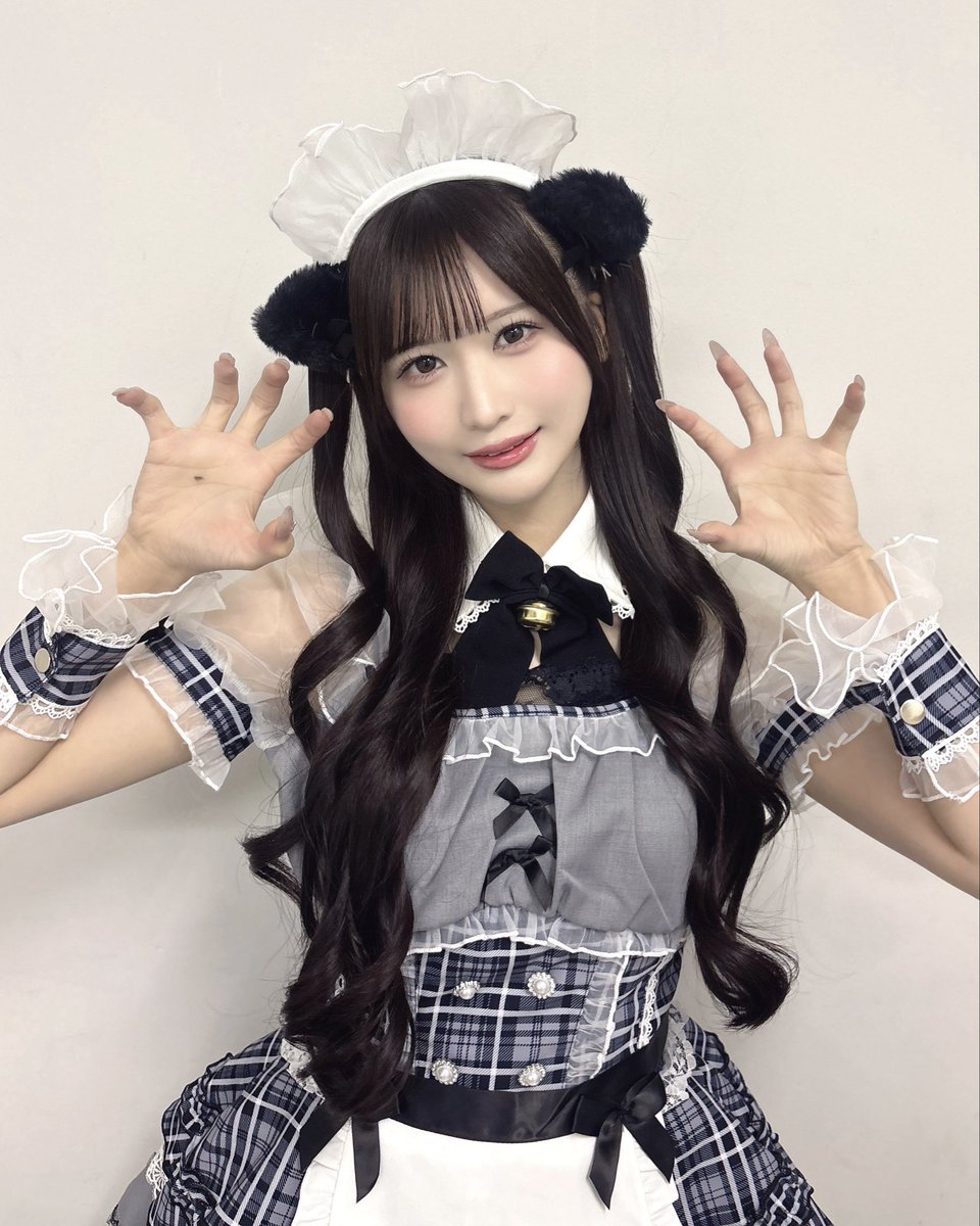 momose_suzuna's tweet photo. 個別握手会ありがとうございました👼🏻⟡˖·

みんなはどの百瀬が好きー？
🐈 { 全部！！

皆とたくさんお話できてすごく幸せな時間だったし、完売もできて本当にありがとうございました！皆からの言葉一つ一つがすごく大事で宝物˖📨⁺⊹

#RainTree #ねぇねぇすちゃん https://t.co/TAWLMj9iB0