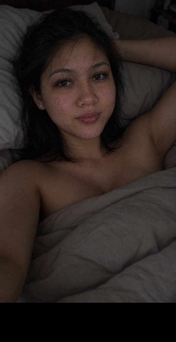 Daisy_Reylo's tweet photo. Goodmorning horny people https://t.co/yp6WNGHG19