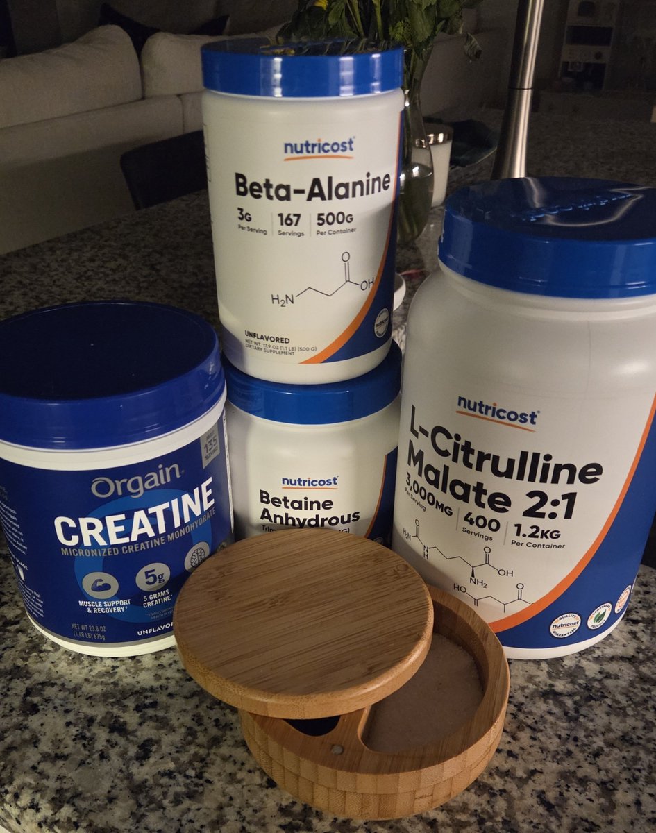 lifeuvslice's tweet photo. I make a better pre workout at home that's less expensive than anything on the market. Never going back to some proprietary blend. https://t.co/ay2Lor5ZT1