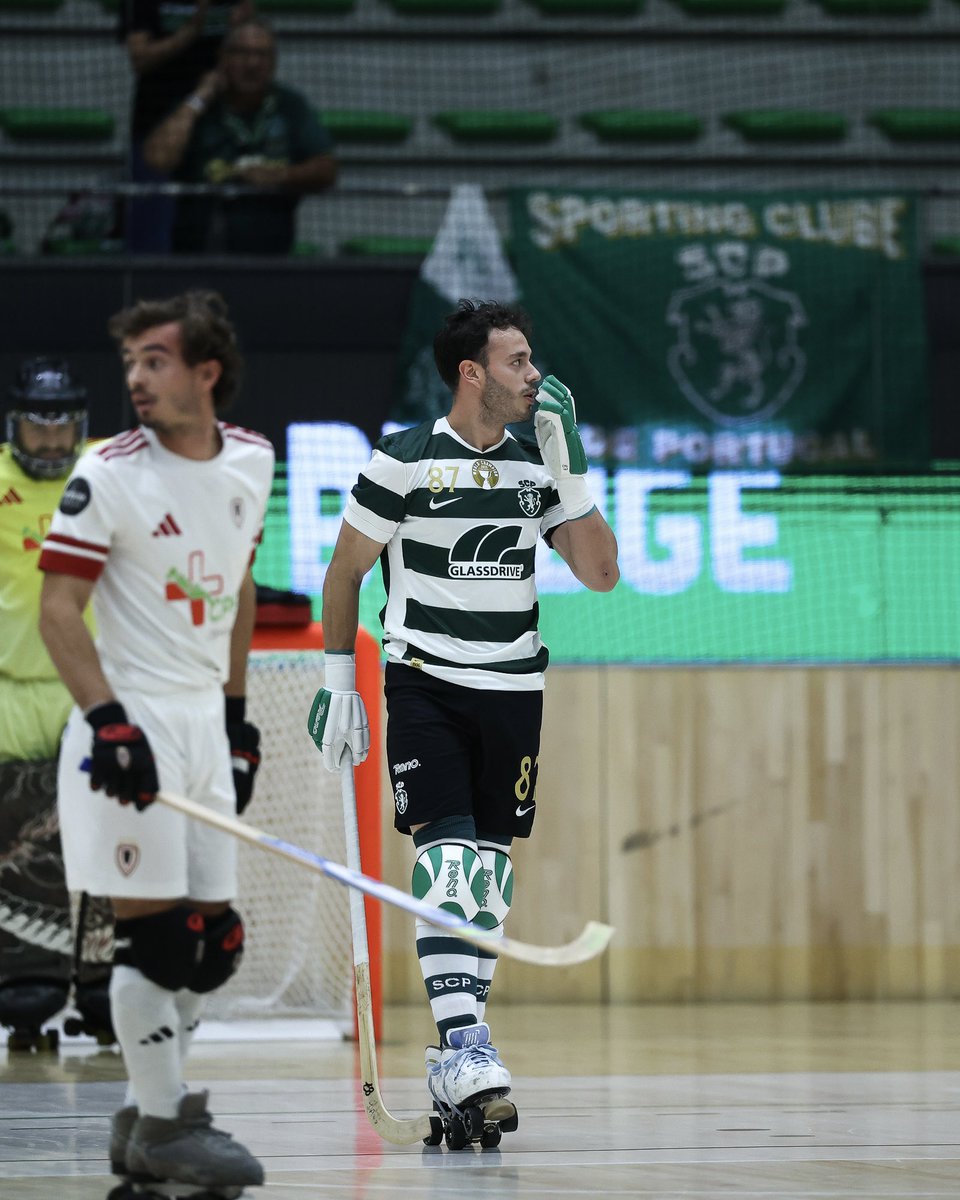 SCPModalidades's tweet photo. #HóqueiSCP | ⏹️ Os Leões vencem o AD Oeiras e conquistam o Troféu Stromp 🏆

🏑 Facundo Bridge, João Pina, Nil Cervera, Danilo Rampulla, Rafael Bessa e Diogo Barata.
6-2 // #SCPADO https://t.co/Cf5GEPSne8