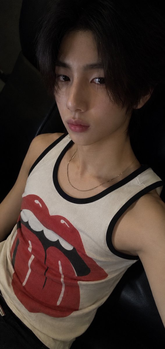 choocookiez's tweet photo. GUE PENGEN NANGIS KARENA COCOK BANGET 😭 https://t.co/MmOJryFCJM