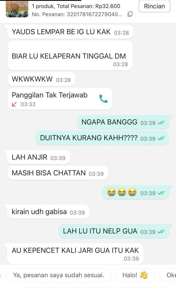 keyysyaaulia's tweet photo. jujur ini masih ter randomm juga si, dengab keadaan sekarat karna laper, mas ny ac lumayan menghibur😭😭 https://t.co/mOxZ9VZsVn