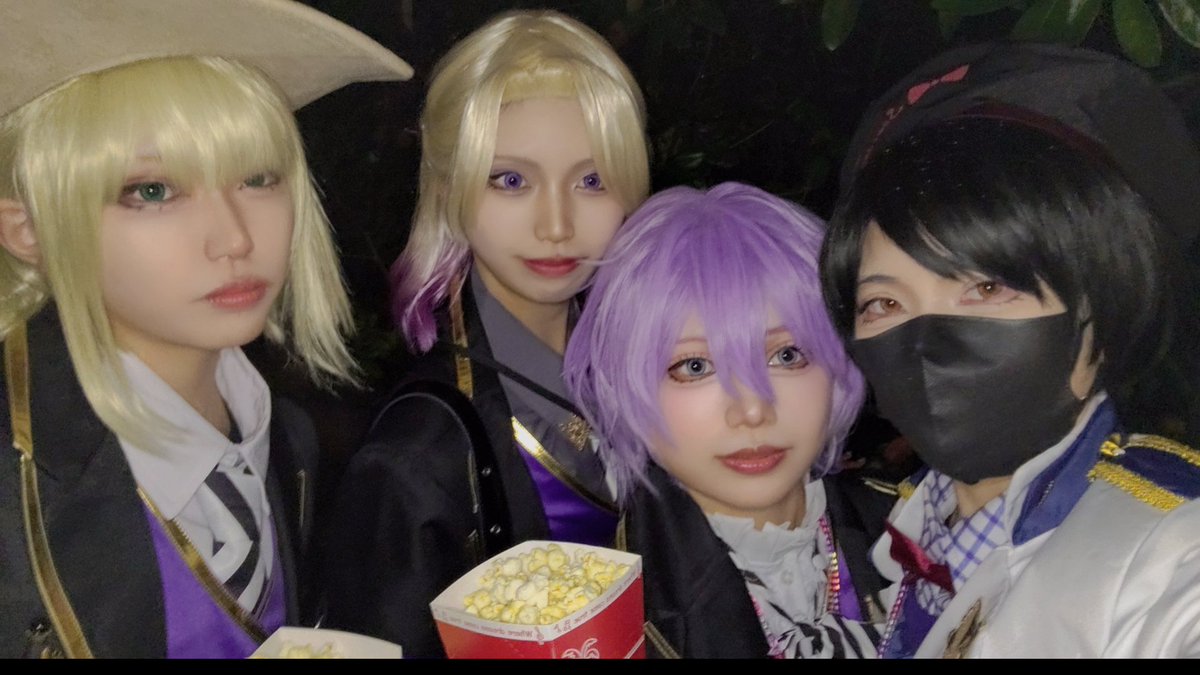 kosupure_d's tweet photo. アウパー！！！ボーテ100点うちわ振りまくりました💞心当たりある方いたら声掛けてください💓フォローしに行きます✨

 #Dハロ仮装2026  #Dハロツイステ仮装 https://t.co/nP0Jjqq0uv