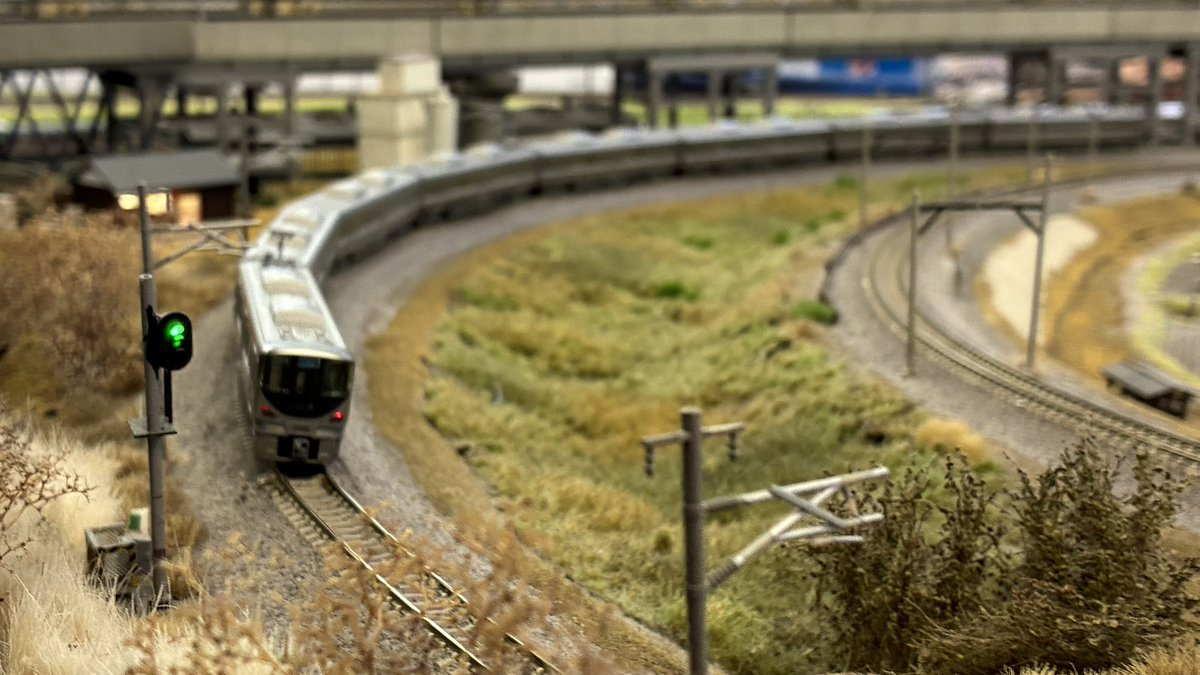 Re_Color_train's tweet photo. 【東京・本店4階】本日ご来店のお客様⑨

223系新快速、207系

※ 全線貸切4h

#リカラー #Re_Color #鉄道模型 #ｎゲージ  #レンタルレイアウト https://t.co/zvkuYIhPCK