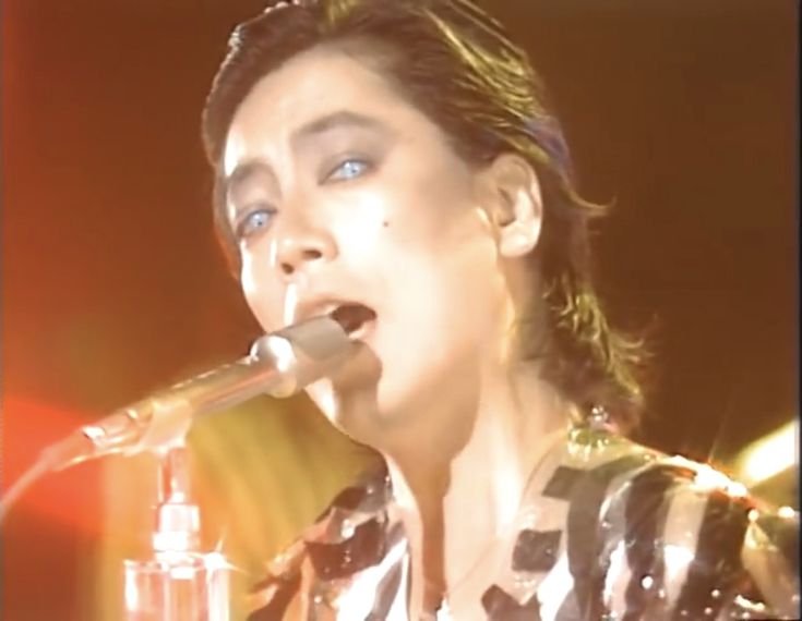 chicosimonett's tweet photo. 明菜も真似したジュリーのカラコン( ´∀｀)
＃沢田研二 #中森明菜 #SONGSスペシャル中森明菜 https://t.co/qqNflsgb7a