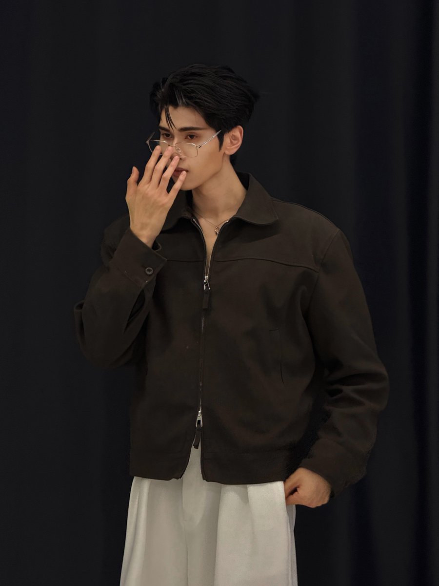 ddyxiee_'s tweet photo. ka nat cakep banhet, ini kalo aku culik ada yang marah ga ya 😗 https://t.co/IzHNzzzpnp
