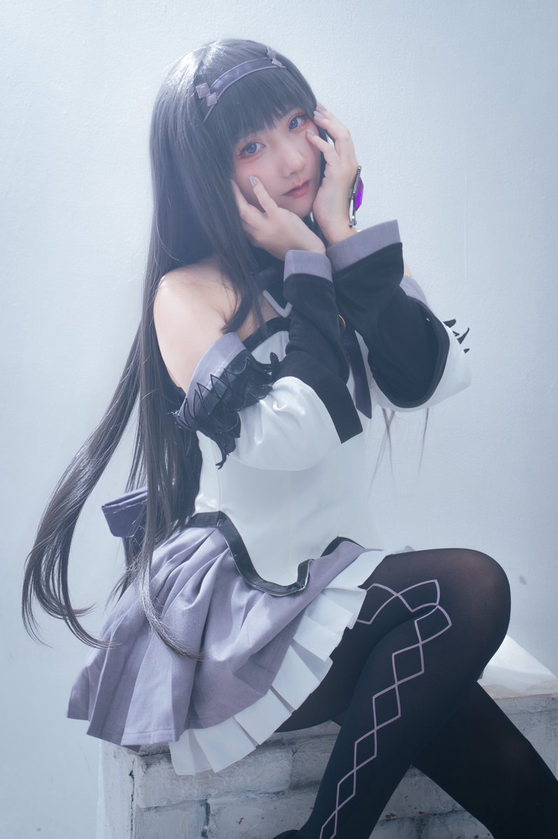 mashiro_reiha's tweet photo. Cos.暁美ほむら
          魔法少女まどか☆マギカ
             -ワルプルギスの廻天- https://t.co/BwLbLZVc7C