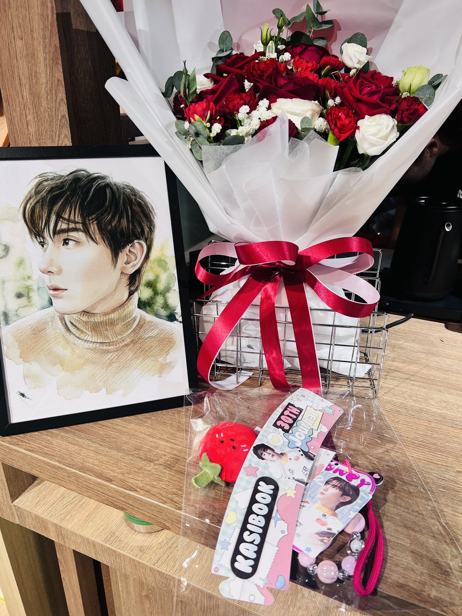 bbunnyffyx's tweet photo. โปรเจควันเกิดน่ารักมักมาก ทำถึงคับคุณน้า
GAWก็น่ารัก🥰🥳
KASIBOOK 30TH JOURNAL
#KasibookJournalVol30 
#kasibook https://t.co/aFPRxE5clm