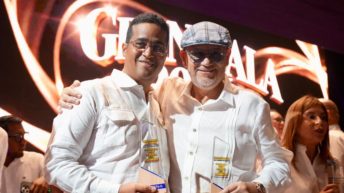 jaiaguilar's tweet photo. Recibí con mucha gratitud este reconocimiento a las Mejores Gestiones del Caribe desde sus Departamentos, en la Gran Gala Lo Mejor del Caribe 2026, en Cartagena.

Esto es gracias a cada guajiro que ha creído en mi palabra y me ha acompañado en este camino. Ustedes son mi mayor motivación para seguir trabajando con el corazón, llevando oportunidades a cada rincón de nuestro territorio.

Seguiremos cumpliendo la palabra, trabajando por nuestra gente y construyendo juntos La Guajira que soñamos💛🤜🏻🤛🏻