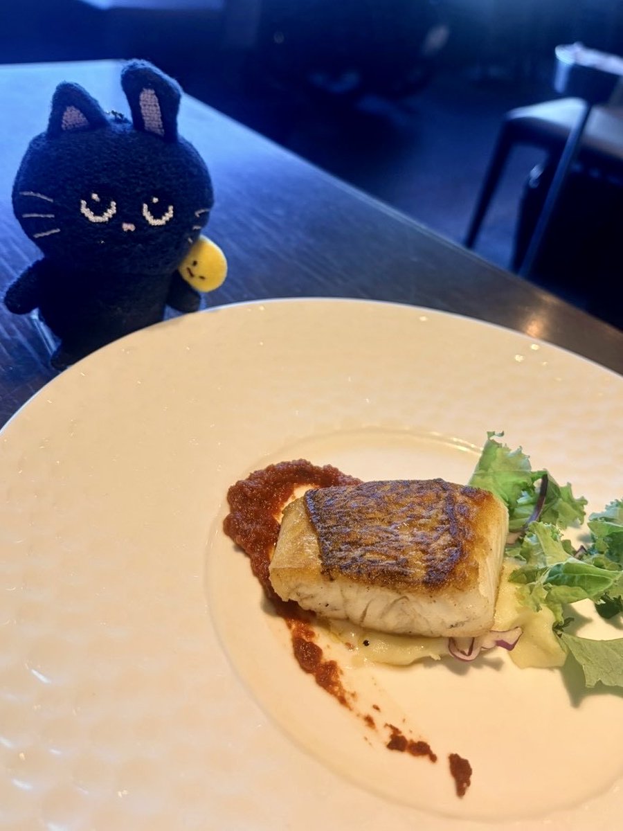 wj4232's tweet photo. 先週は、ブリズのお友達と誕生日会🎂 ˖ ྀི

偶然にも10月生まれが集まっていたという運命😹🤍

美人で可愛いお姉様たちに、節目だからってプレゼントまでいただけて幸せ🥲✨
ほんとにいつもありがとう♡.*･ﾟ https://t.co/Ov4cdjUySh