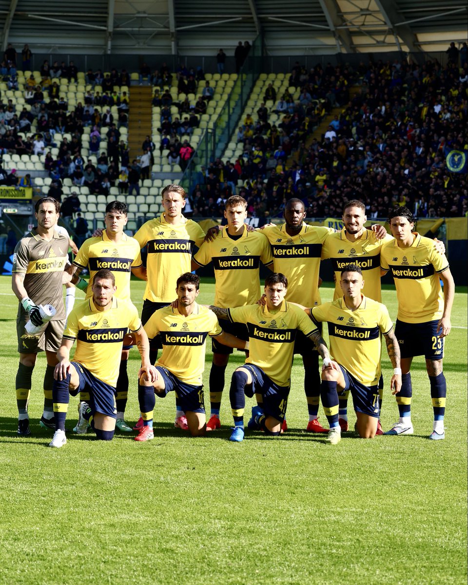 Modena_FC_1912's tweet photo. ๐ก๐ต๐ธ #ModCes | 8/38 โ๏ธ
#DaiGialli https://t.co/lcu2dWGLFb