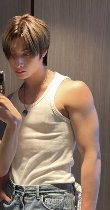 tomiyasumiruu's tweet photo. 헐 https://t.co/1geibYP06f
