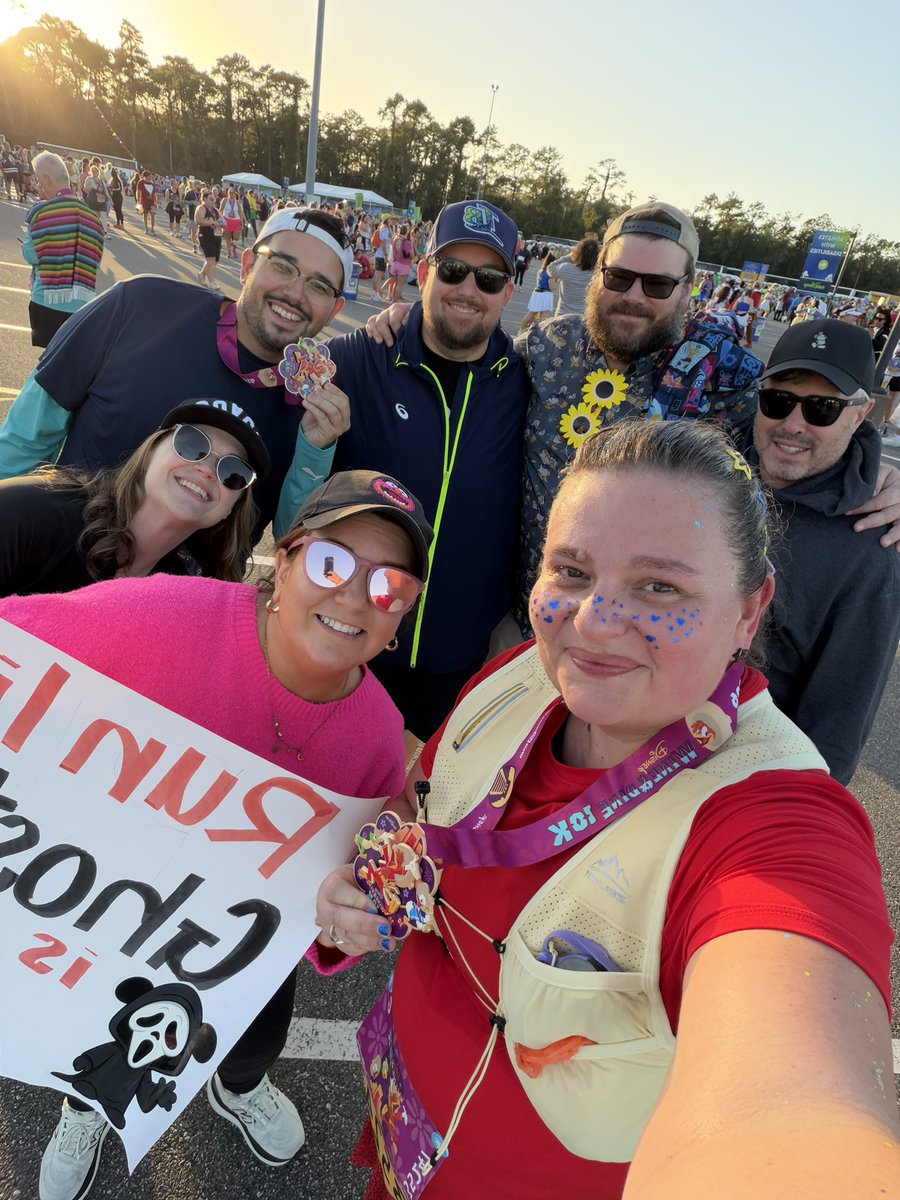 Jodicab22's tweet photo. Seriously I’ve been crying since I finished! Couldn’t ask for better people! ❤️

I’ve had so much support with this whole event, I love you guys. https://t.co/1T6FW4ykOZ
