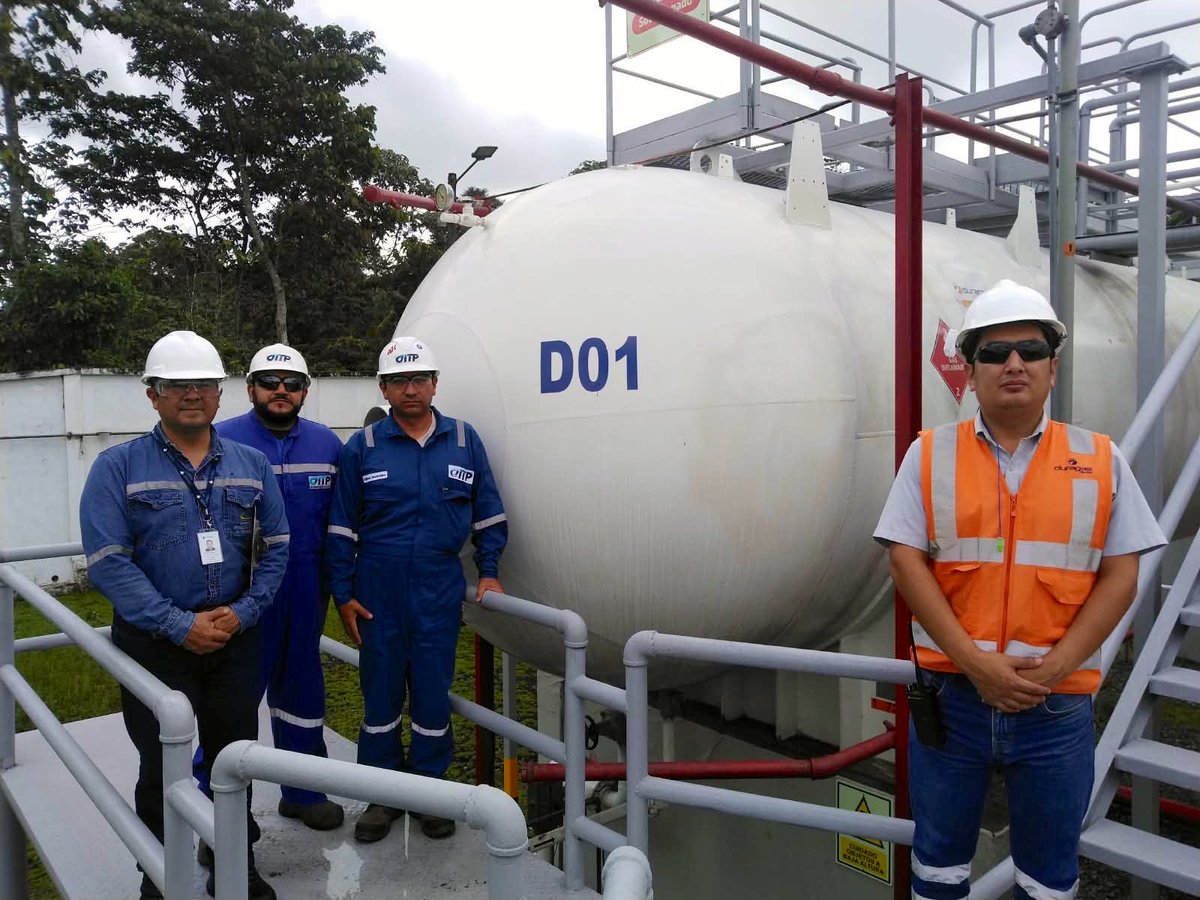 ARCH_Ec's tweet photo. ✅#ARCHControla 

En la planta Duragas,en #SantoDomingo, verificamos la calibración volumétrica del tanque estacionario de #GLP.

Esta actividad incluyó la toma de datos en campo por parte de técnicos de empresa de #ITP para comprobar las mediciones 
del tanque.🇪🇨 https://t.co/W6ACfRaTeA