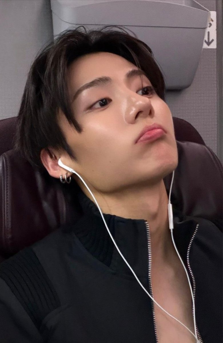 19wons's tweet photo. feels like leeeesangwon just updated.. https://t.co/JvtY9cAhzp