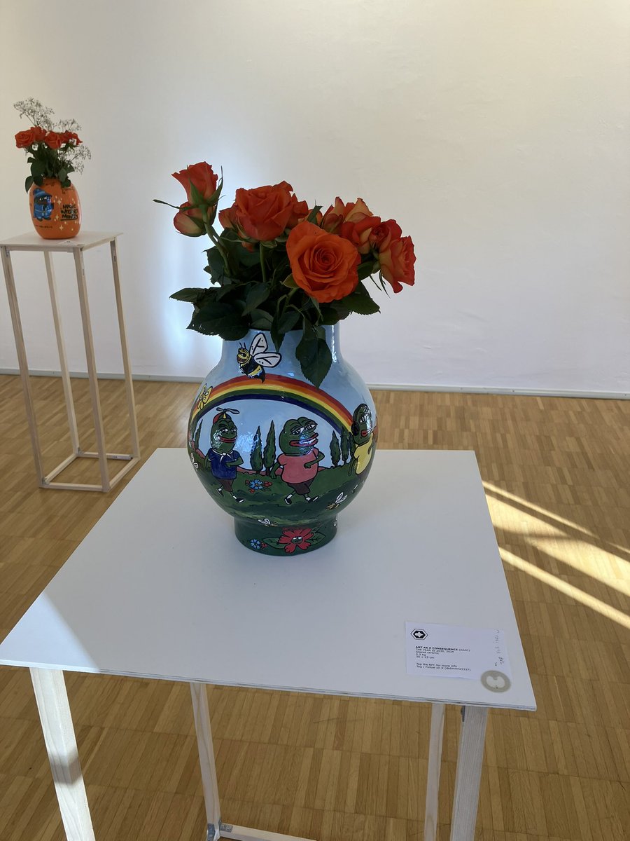Stackchainmag's tweet photo. Last hours to check amazing art by @dimitria1337 
Last floor at Vila Ciani at @LuganoPlanB https://t.co/40JVnCf2zz