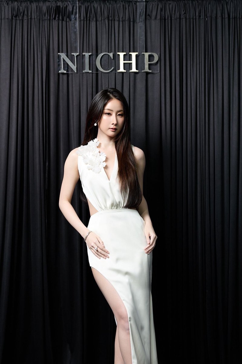 yoko_management's tweet photo. Not everyone can pull off this level of sophistication. Fortunately, Yoko isn’t everyone. 😉

APASRA NICHP EFW26
#YokoatEFW26ICONSIAM https://t.co/BZA4GHcjwX