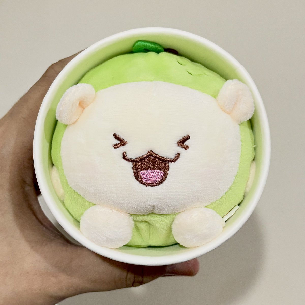JE0NGGUE's tweet photo. kayak es krim buah diginiin sellernim wkwkw https://t.co/0zscPeGfpU