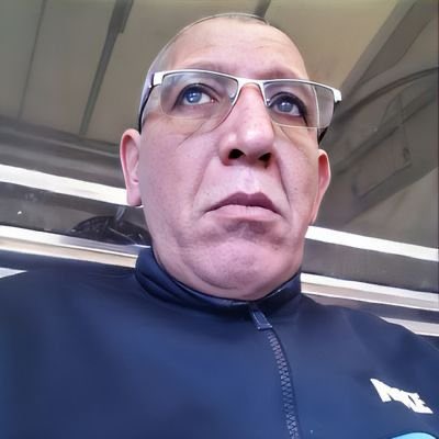 8kyzqt's tweet photo. @la__Del @Inafr_officiel هههههههه على جال وجهك نأمنك https://t.co/Ur8XvxOKA9