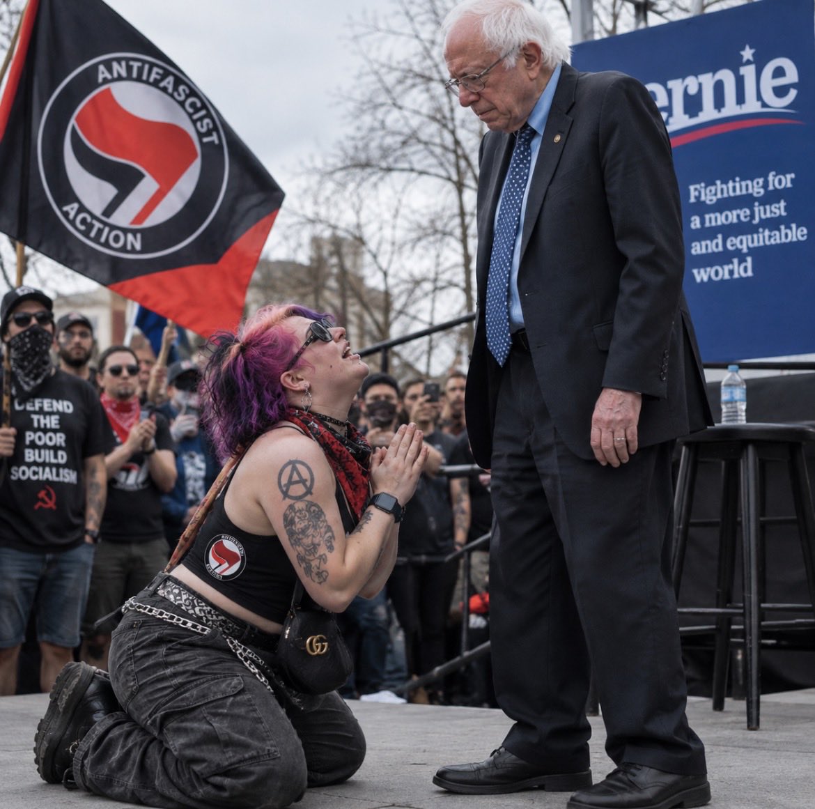 antikommunistic's tweet photo. Under a free market, your success is determined by how well you serve your fellow human beings through voluntary trade.

Under communism, your survival is determined by how deeply you grovel before a psychopathic party boss.

Choose freedom over subjugation every single time. https://t.co/5asWbStUIw
