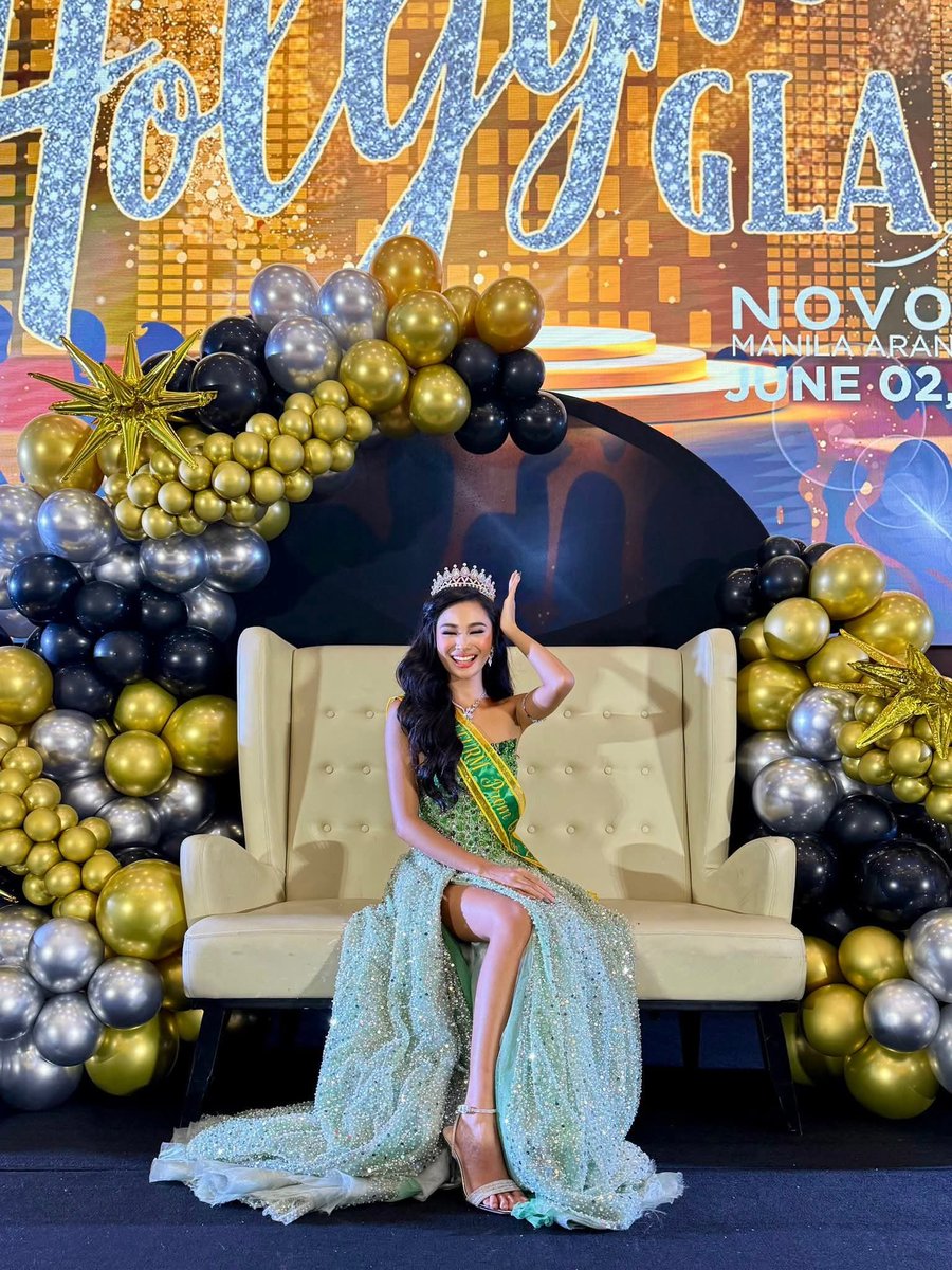daintyshea's tweet photo. gorgeous, kind, and brainy—a queen indeed. support #shea on pbb y'all!! 🩷🎀 https://t.co/CkKZVMobSL