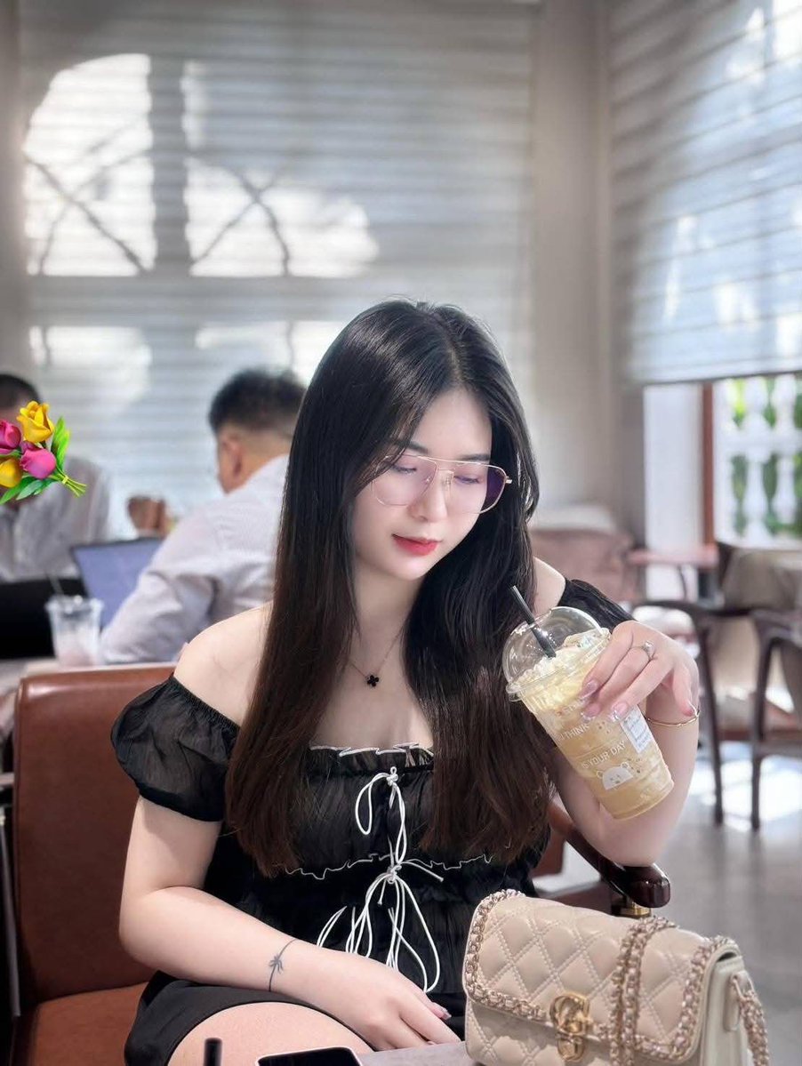 HendrixIri93913's tweet photo. #อ่อนนุช #อุดมสุข
 
ว่างค่ะ🍰🌸

ทัก👉🏻paa500 https://t.co/5dB7xSRjGA