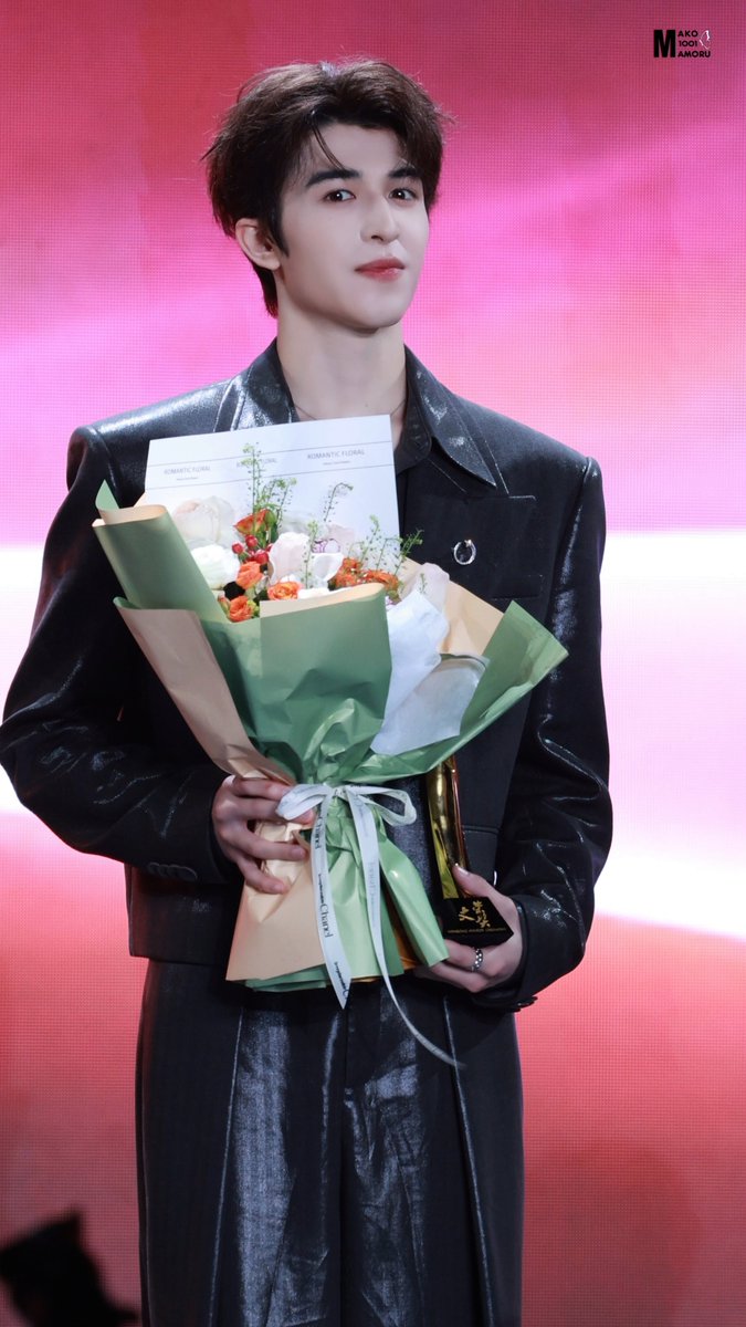 Makomamoru1001's tweet photo. ความหล่อแบบไม่มีที่สิ้นสุด

@patrick_pppat
Yinhaoyu Wenrong Awards🥳
#PatrickxHengdianFTVFest
#แพทริค #WenrongAwards https://t.co/P5rikI0Jri