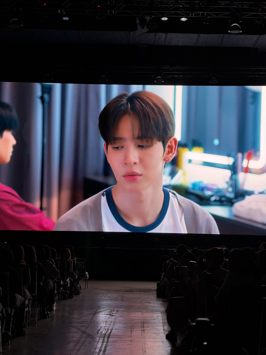 chira_patt's tweet photo. พี่ไนน์จะกลับตัวเป็นคนดีแล้วใช่มั้ยคับ ตอบแพทท
MR FANBOY CHAPTER 9
#MrFanboyEP9 https://t.co/L73NezjQ1j