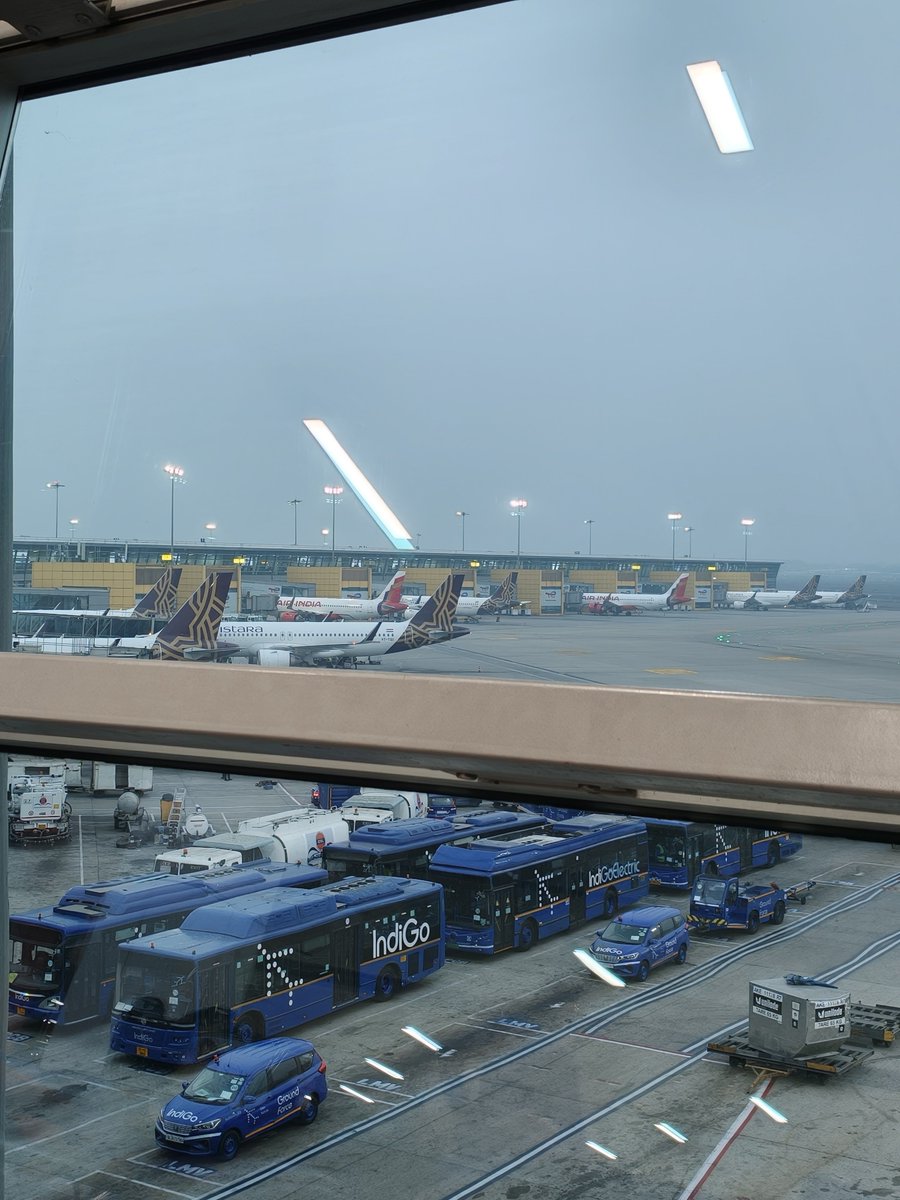 Dhanvani2Nares2's tweet photo. #AirportView #TarmacLife #AirportDiaries #PlaneSpotting #AvGeek #AviationLovers
#IndiGo #IndiGo6E #IndiGoElectric #GoIndiGo #Vistara #AirIndia #IndianAviation
#IGIAirport #DelhiAirport #AirportLife #RunwayReady
#TravelGram #Wanderlust #FlightMode #TakeOff #TravelDiaries #IncredibleIndia
#WindowSeatView #AviationPhotography #AirportVibes