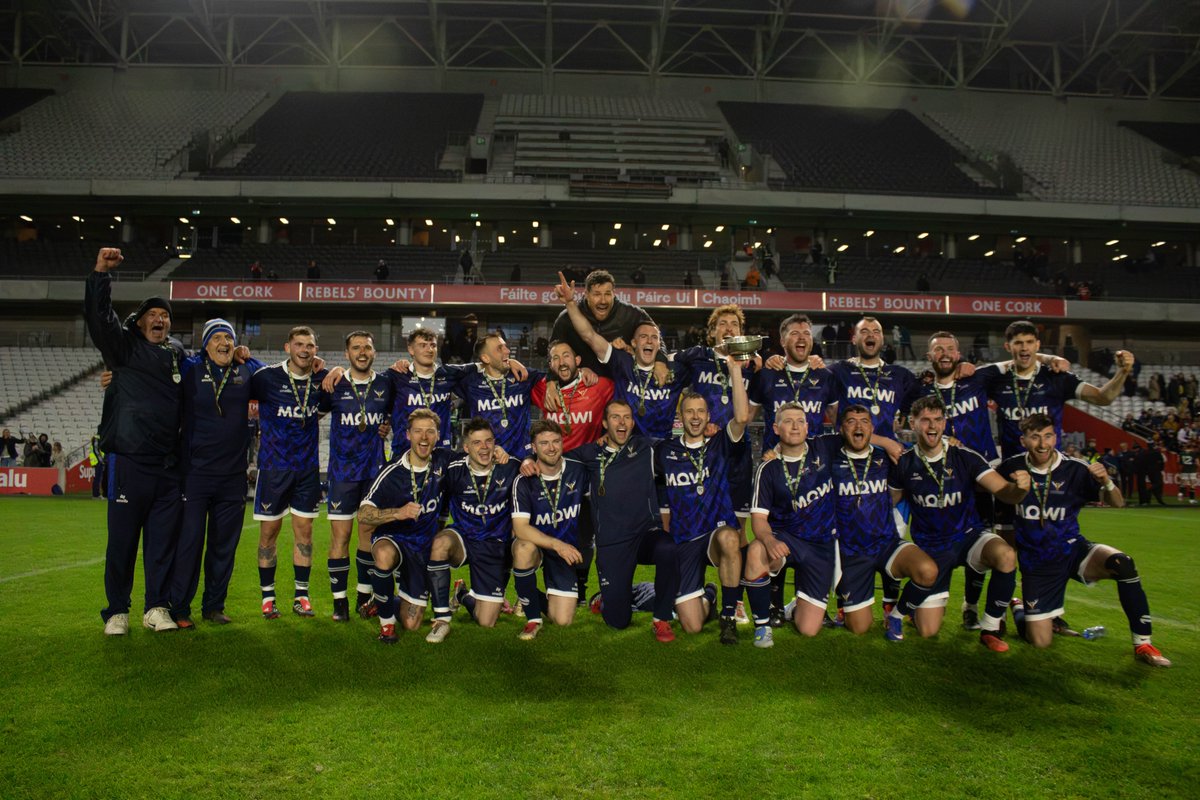 camanachd's tweet photo. What. A. Team. https://t.co/IvknWG6fhu
