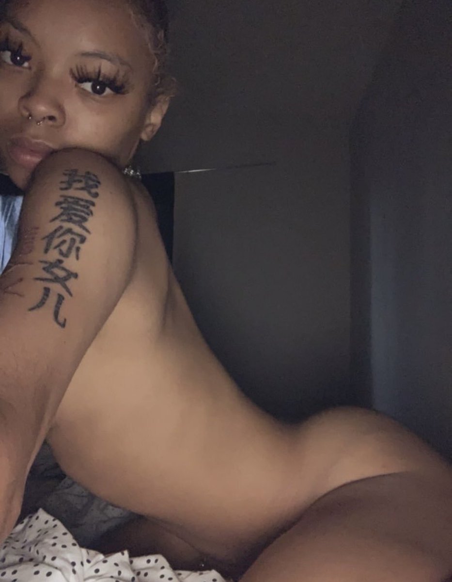 juice_redd01's tweet photo. FaceTime ? I’m so horny 😍 watch me squirt dm TELEGRAM 💁 #htxmeets #houstonfreaks #houston #nsfwtwt #nsfw #htx https://t.co/AZ59SYxIdX