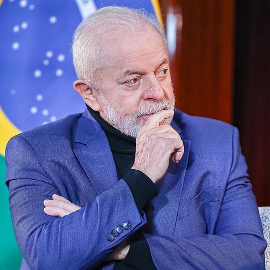 poptime's tweet photo. 🚨 ATENÇÃO: A declaração de Lula que o salário mínimo no Brasil sem o PT seria de R$ 900,00 é FALSO.

Na verdade, o valor seria menor ainda: R$ 830,00. https://t.co/yH0oObajFy