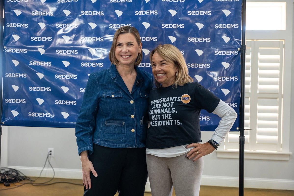 scdp's tweet photo. South Carolina had a special visitor earlier this week! 💙

Senator Elissa Slotkin joined us for a stop in Dorchester County as part of our On the Road series, connecting with South Carolinians and hearing directly from communities across our state.

Another great day in SC https://t.co/UKFxMmUaKv