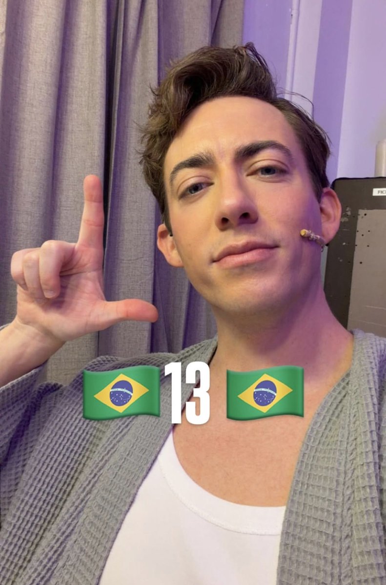 CentralGleeBr's tweet photo. GLEEKS COM LULA! Kevin McHale via Instagram apoiando o presidente Lula. https://t.co/Uq9nmF8O70