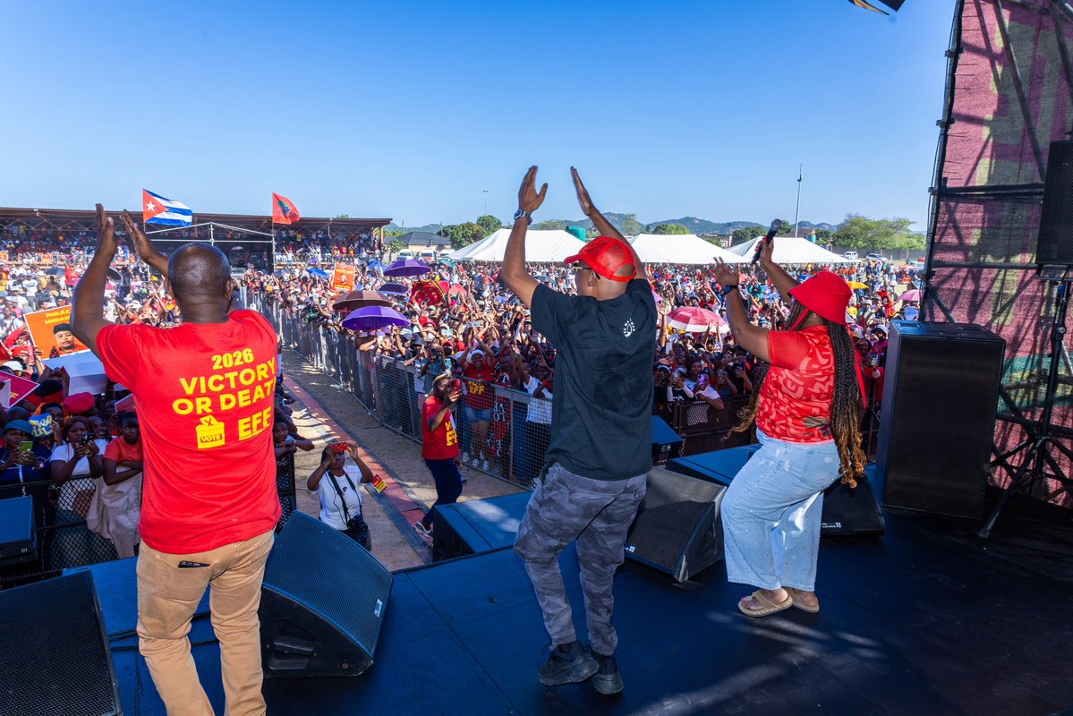 ZizinjaAbelungu's tweet photo. Julius Malema attended three rallies today: two in Mpumalanga, in Nkomazi and Mbombela, and another is currently underway in Madibeng.

No, this guy is WORKING HARD, Fighters! 😭😭😭😭😭😭😭

Ayikho lento! 🔥💚❤️🖤

#VoteEFF2026LGE 
#EFFInGovernment https://t.co/qMevnZyefh
