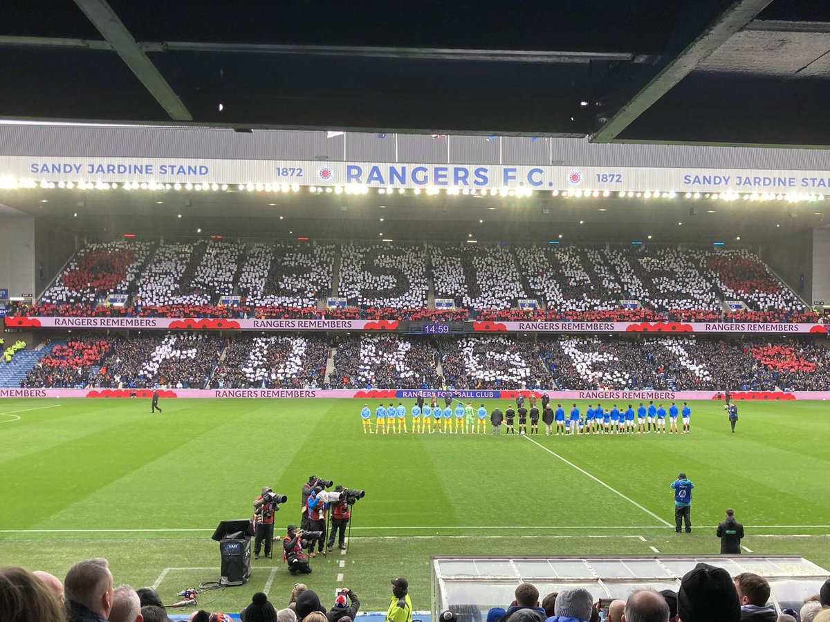 footyawayday's tweet photo. Rangers remembrance display today against St Johnstone 🇬🇧🇬🇧🇬🇧 https://t.co/59rA7OKM70