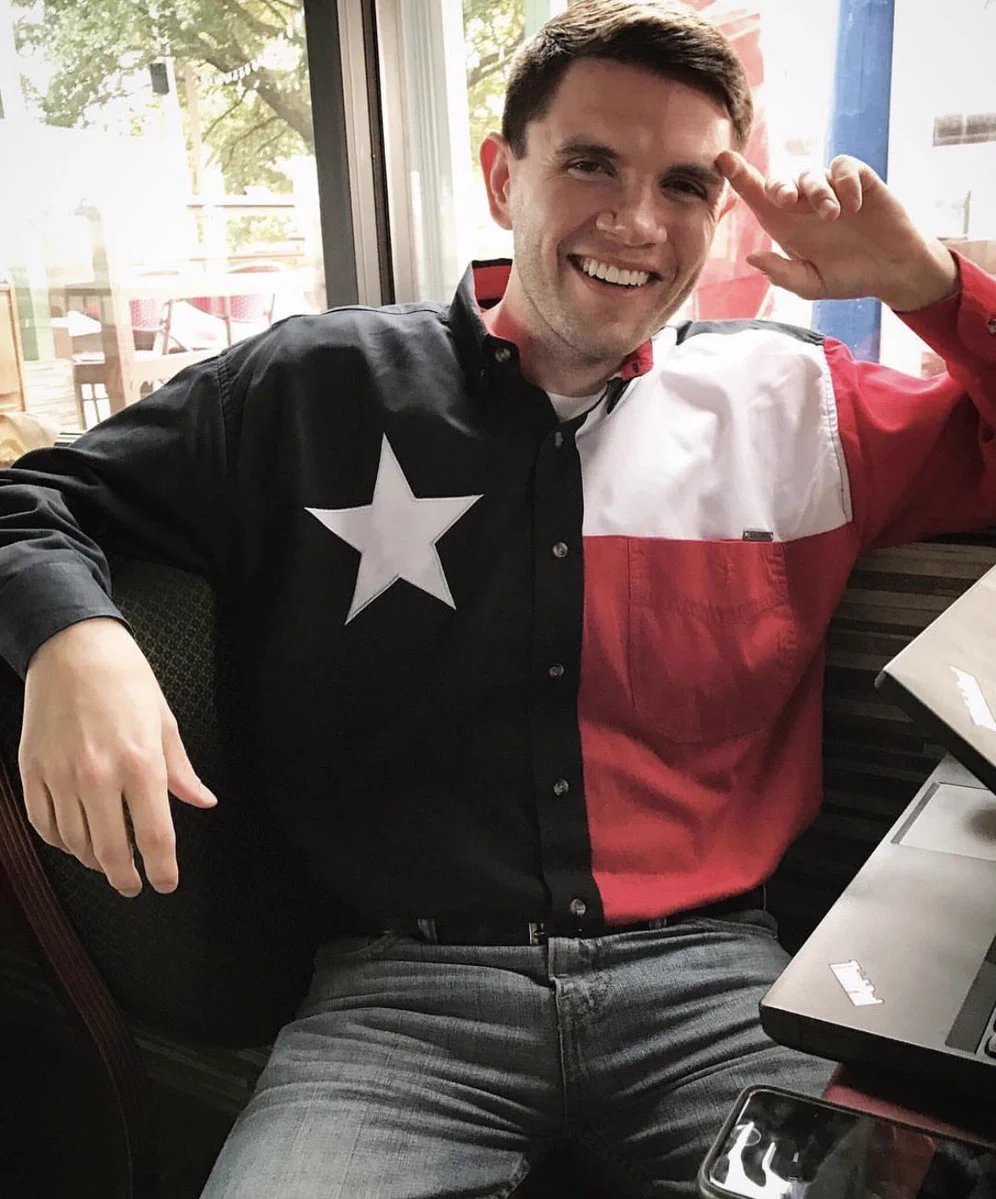 TexasVC's tweet photo. @kissphoria The Talarico version of a shirt that you could wear to a fair. This seems like a bizarro version of a suit jacket with the collar popped? https://t.co/TXGa7PJjLJ
