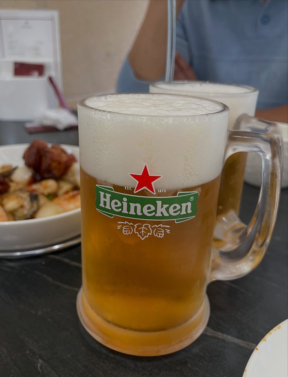 hellobeeni's tweet photo. #⃟beeni 

hellobeeni's instagram post 241026
with caption :
“ 캬🍺 열심히 뛰어다니는걸루우~~ ”

#⃟이주빈 #⃟LeeJoobeen https://t.co/XyXsunszWO