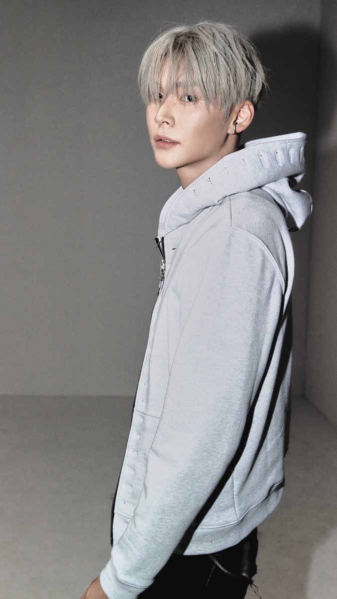 dump1ing4es's tweet photo. 긍데ㄹㅇ 이제진짜 컨셉도 스타일링도  안본게잇나싶을정도로 엄청.. 다양하게  마니본것같은데
이제진짜 뭐라됏든 최대치로뽑아내서 본인걸로 만드는법을 완벽하게터득한것같아서  ㅋㅋ결국걍젛음;;;

애초에얼굴은어디안가니까  (이게제일감동) https://t.co/uKWRJ5qC26