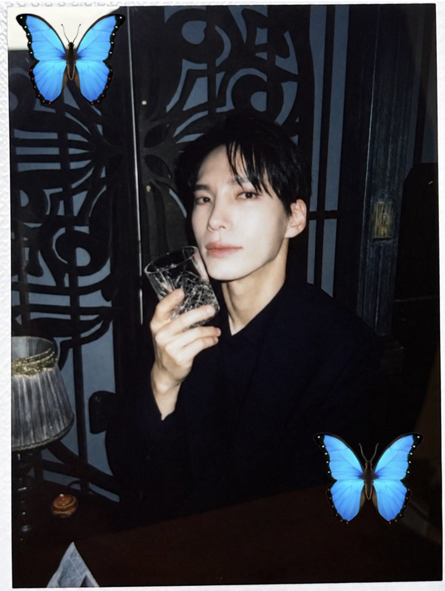 ananbetter's tweet photo. #우리의_영원한_폴라를_위해
#이_폴라가_아름다워요
#당신이_나의_폴라로이드인가요
#이_아름다운_폴라를_봐

찻잔과 술잔.
받릴링🦋 https://t.co/e1YDNA4wqt