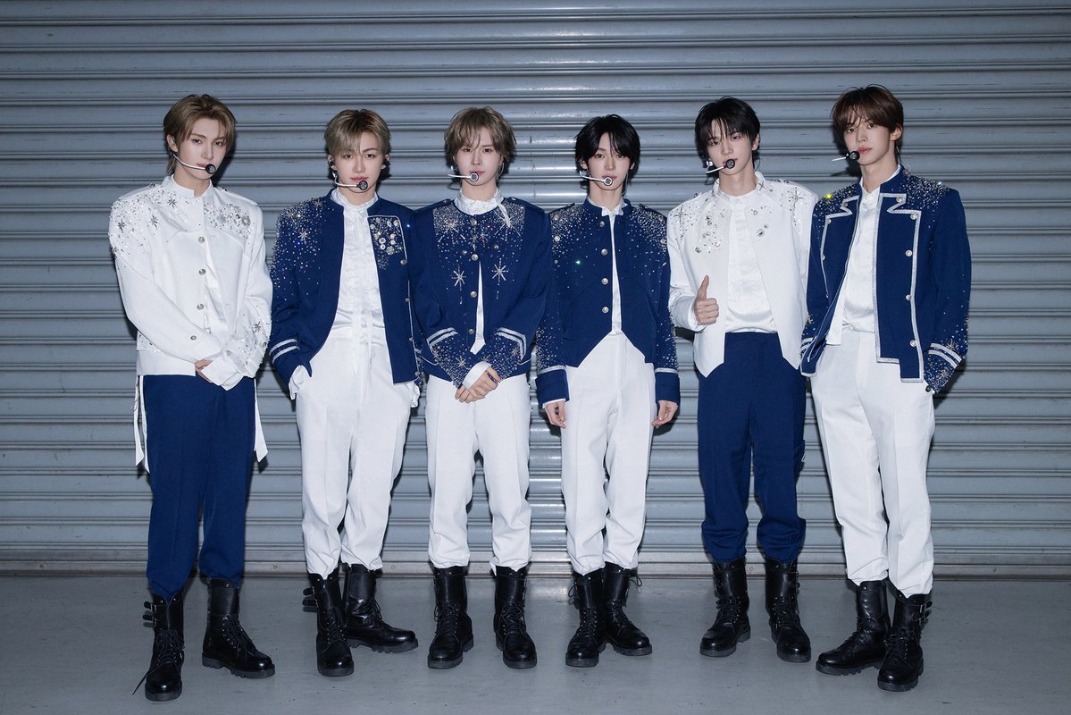 TWS_PLEDIS's tweet photo. [#TODAYWITHUS]
261024 TWS TOUR '24/7:FOR:YOU' IN KAOHSIUNG

42들과 함께라 더욱 빛났던 우리의 이야기💙
앞으로도 많은 이야기를 펼쳐나가요📘

#TWS #투어스 #247WithUs
#247FORYOU
#247FORYOU_IN_KAOHSIUNG https://t.co/dzPWpUMQb3
